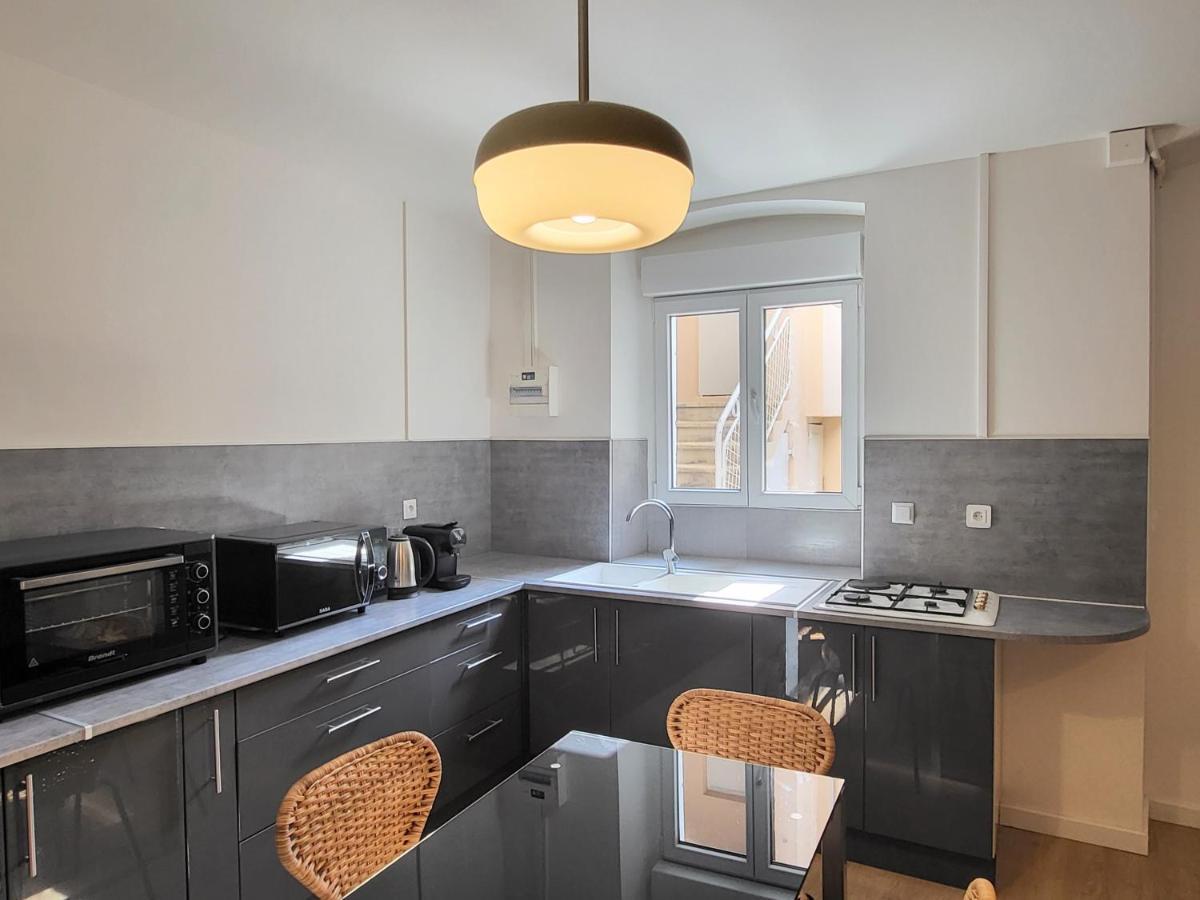 Appartement 1 Chambre, Cuisine, Coin Salon, Salle De Bain Сен-Клод Екстер'єр фото